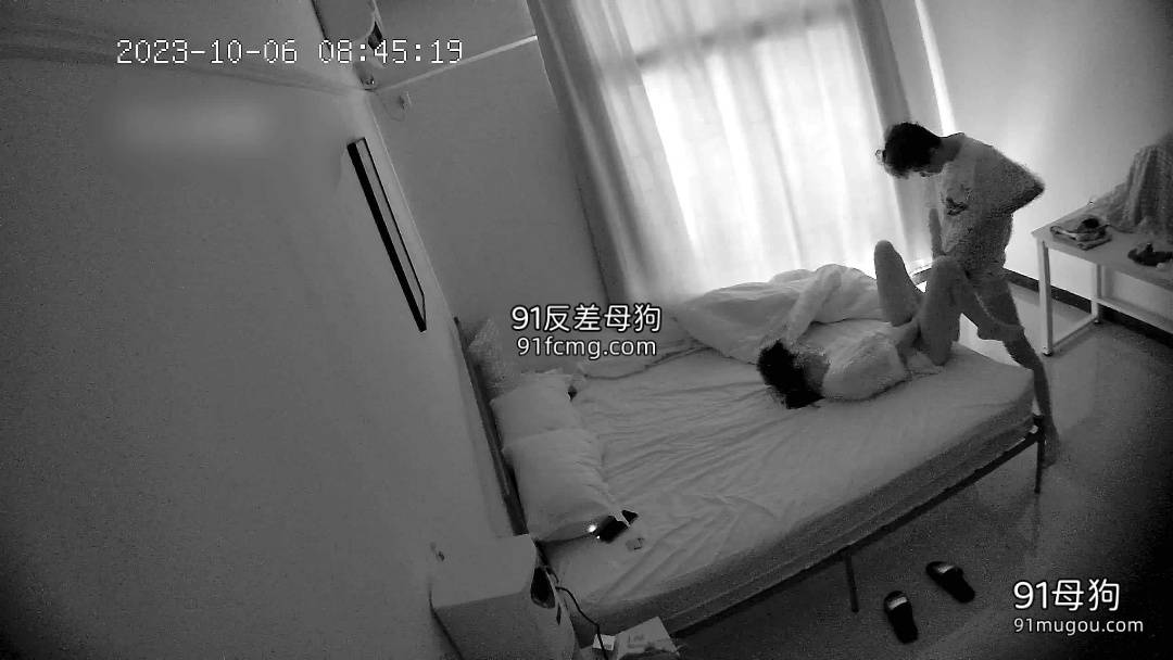 高颜小处女和处男男友假期开房偷尝禁果21031055209