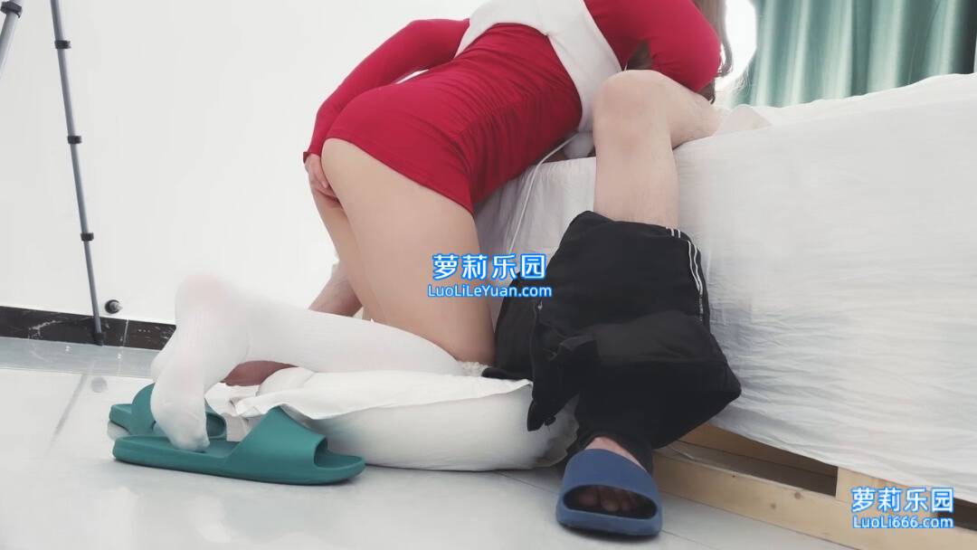 [cut]ANNA 圣诞.mp4.0029